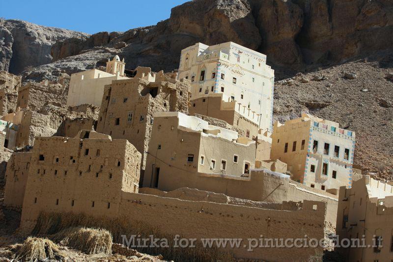 IMG_3431 abitazioni tipiche del Wadi Do'an.jpg